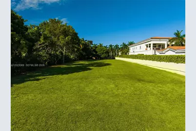 36 Star Island Dr, Miami Beach, FL 33139 - Photo 7