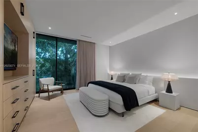 28 W Dilido Dr, Miami Beach, FL 33139 - Photo 33