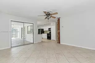 3910 NW 4th Ct, Boca Raton, FL 33431 - Photo 15