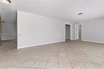 3910 NW 4th Ct #3910, Boca Raton, FL 33431 - Photo 3
