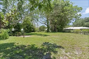 3910 NW 4th Ct, Boca Raton, FL 33431 - Photo 33