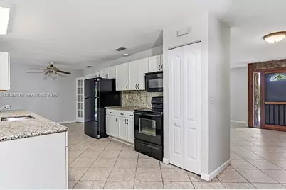 3910 NW 4th Ct #3910, Boca Raton, FL 33431 - Photo 11