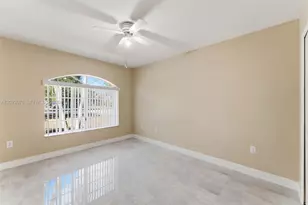 18049 SW 152nd Ave, Miami, FL 33187 - Photo 13