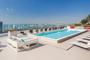 45 SW 9th St, Miami, FL 33130 - Photo 5