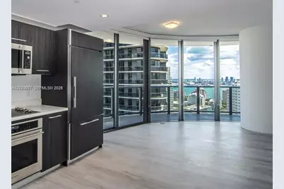 45 SW 9th St #3501, Miami, FL 33130 - Photo 15