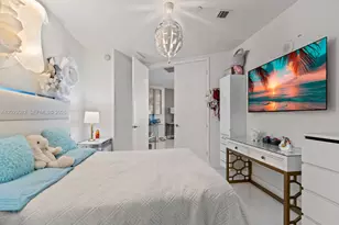 15901 Collins Ave, Sunny Isles Beach, FL 33160 - Photo 23