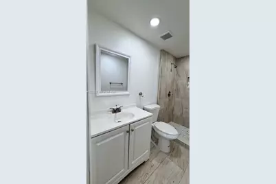 7930 N Nob Hill Rd #106, Tamarac, FL 33321 - Photo 15