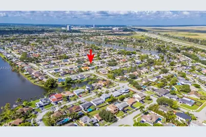 11641 NW 42nd St, Sunrise, FL 33323 - Photo 27