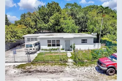 261 NW 73rd Ter, Miami, FL 33150 - Photo 3