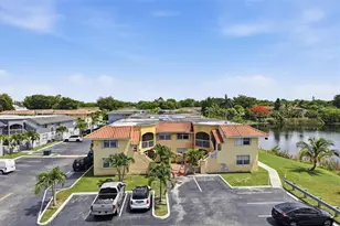 15635 SW 74th Cir Dr, Miami, FL 33193 - Photo 21