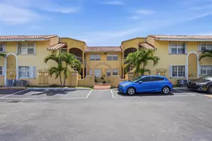 15635 SW 74th Cir Dr, Miami, FL 33193 - Photo 1