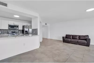 13705 SW 12th St #102B, Pembroke Pines, FL 33027 - Photo 25