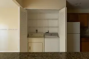 8018 SW 18th Ct, Davie, FL 33324 - Photo 19
