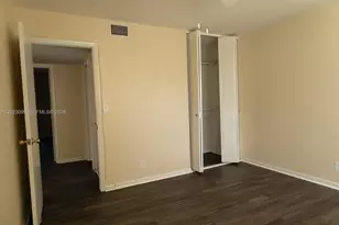 8018 SW 18th Ct, Davie, FL 33324 - Photo 9