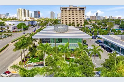 [Address not provided], Hallandale Beach, FL 33009 - Photo 3