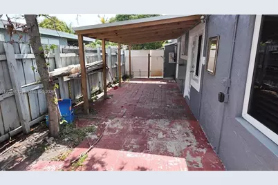 3601 NW 34th Ave, Lauderdale Lakes, FL 33309 - Photo 19