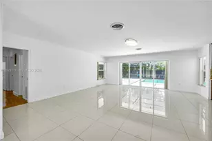 13100 SW 81st Ave, Pinecrest, FL 33156 - Photo 3