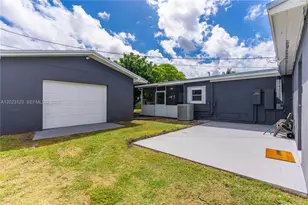 1430 NE 11th St, Homestead, FL 33033 - Photo 7