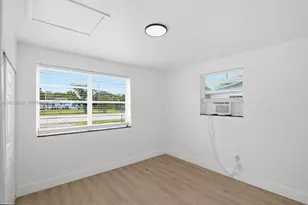 17875 SW 103rd Ave, Miami, FL 33157 - Photo 13