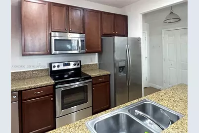 11837 SW 27th St, Miramar, FL 33025 - Photo 7