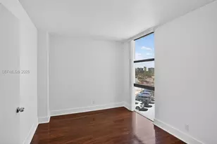 20335 W Country Club Dr, Aventura, FL 33180 - Photo 19