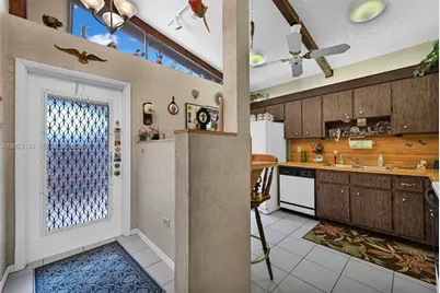 330 Briarwood Cir #3-19, Hollywood, FL 33024 - Photo 29