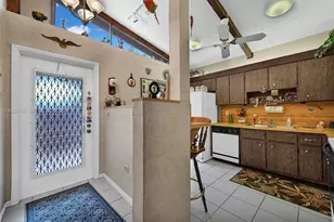 330 Briarwood Cir, Hollywood, FL 33024 - Photo 29