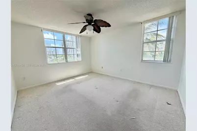 19877 E Country Club Dr #3408, Aventura, FL 33180 - Photo 7