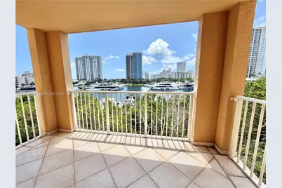 19877 E Country Club Dr #3408, Aventura, FL 33180 - Photo 1