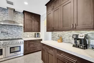 12140 SW 3rd St, Plantation, FL 33325 - Photo 43