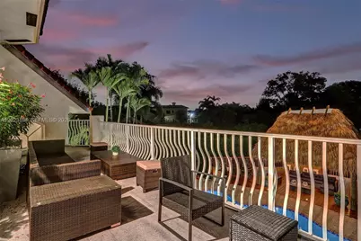 12140 SW 3rd St, Plantation, FL 33325 - Photo 97