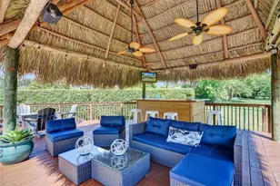 12140 SW 3rd St, Plantation, FL 33325 - Photo 5
