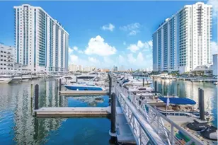 17111 Biscayne Blvd, North Miami Beach, FL 33160 - Photo 21