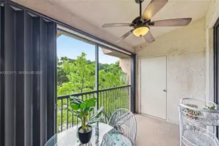 4111 Coral Tree Cir, Coconut Creek, FL 33073 - Photo 7