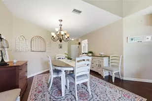 4111 Coral Tree Cir, Coconut Creek, FL 33073 - Photo 5