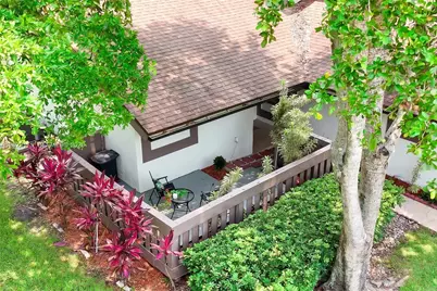 9367 SW 1st St #808, Plantation, FL 33324 - Photo 9