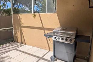 7903 NW 7th Ct, Plantation, FL 33324 - Photo 15
