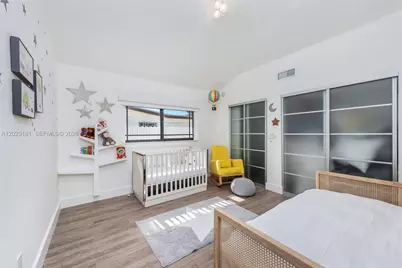 2330 NE 195th St, Miami, FL 33180 - Photo 21