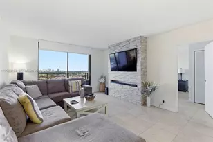 500 Three Islands Boulevard, Hallandale Beach, FL 33009 - Photo 15