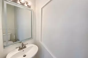 529 NE 62nd St, Miami, FL 33138 - Photo 7