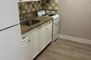 520 SW 4th St, Miami, FL 33130 - Photo 7