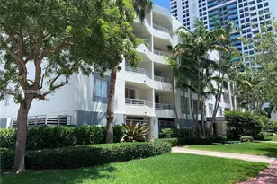 1401 Bay Rd, Miami Beach, FL 33139 - Photo 5