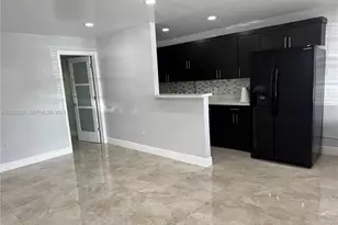 1860 Venice Park Dr, North Miami, FL 33181 - Photo 5