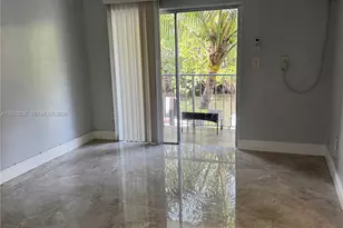1860 Venice Park Dr, North Miami, FL 33181 - Photo 15