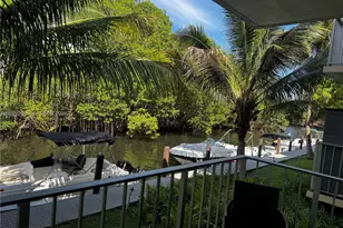 1860 Venice Park Dr, North Miami, FL 33181 - Photo 23