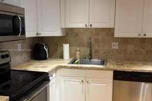 200 SE 15th Rd, Miami, FL 33129 - Photo 3