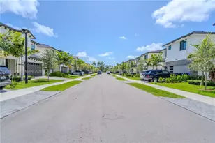 1427 SW 23rd St, Fort Lauderdale, FL 33315 - Photo 59