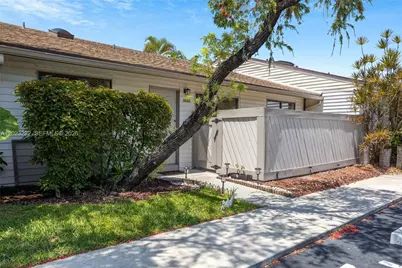 3633 NW 99th Ter #7B, Sunrise, FL 33351 - Photo 3