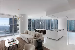 300 S Biscayne Blvd Way, Miami, FL 33131 - Photo 3