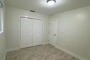 1222 NW 102nd St, Miami, FL 33147 - Photo 17